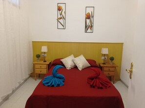 3 bedrooms, iron/ironing board, travel crib, free WiFi