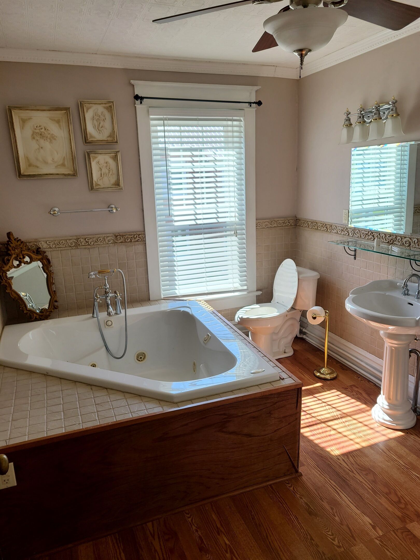 ATV groups come to the Trail and Ale Lodge