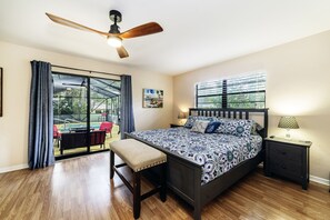 2 chambres, bureau, fer et planche à repasser, lit parapluie