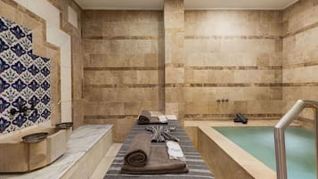 Sauna, höyrysauna, kuumia lähteitä, turkkilainen sauna