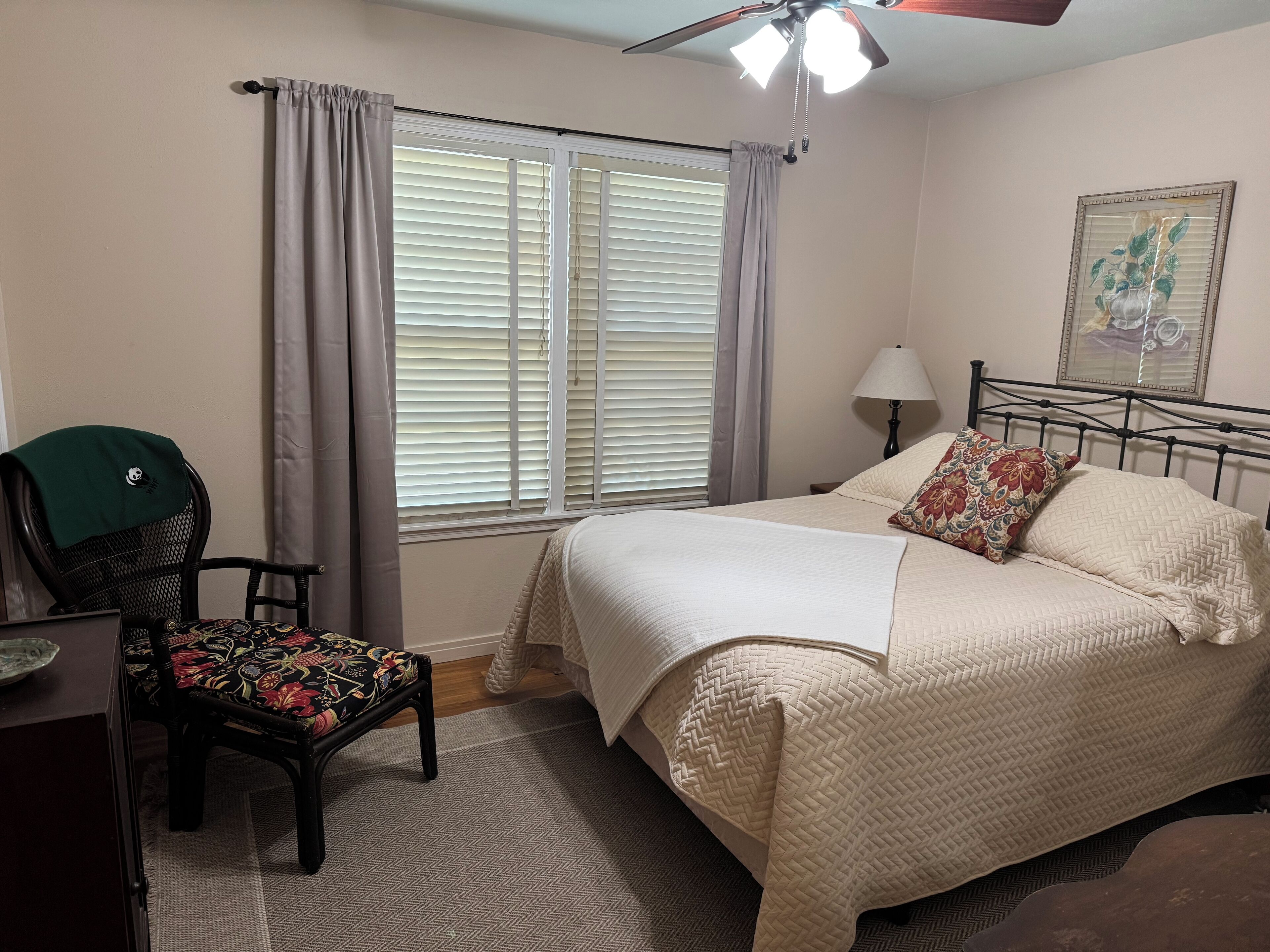 3 bedrooms, free WiFi, bed sheets