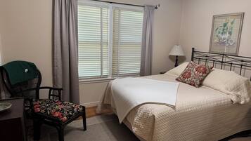 3 bedrooms, free WiFi, bed sheets