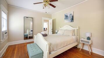 1 bedroom, desk, iron/ironing board, free WiFi