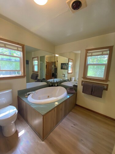 Romantic Couples Cabin