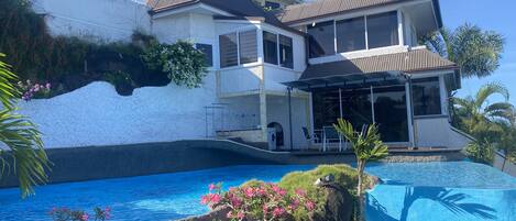 Alberca al aire libre