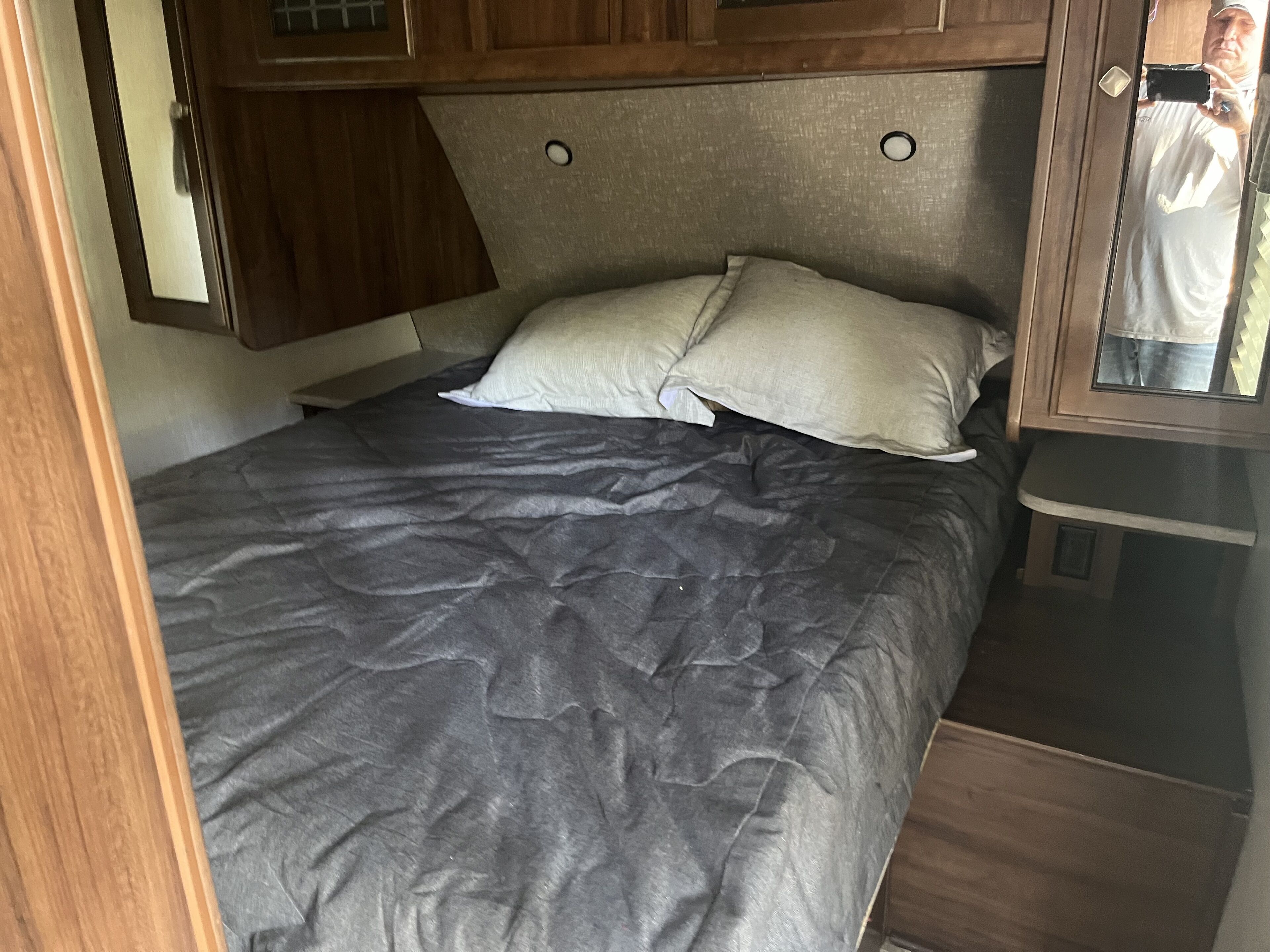 Cozy Modern Trailer in the Heart of South Tampa