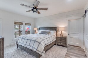 Room - The Rogers House Circa 1902 (Frisco)