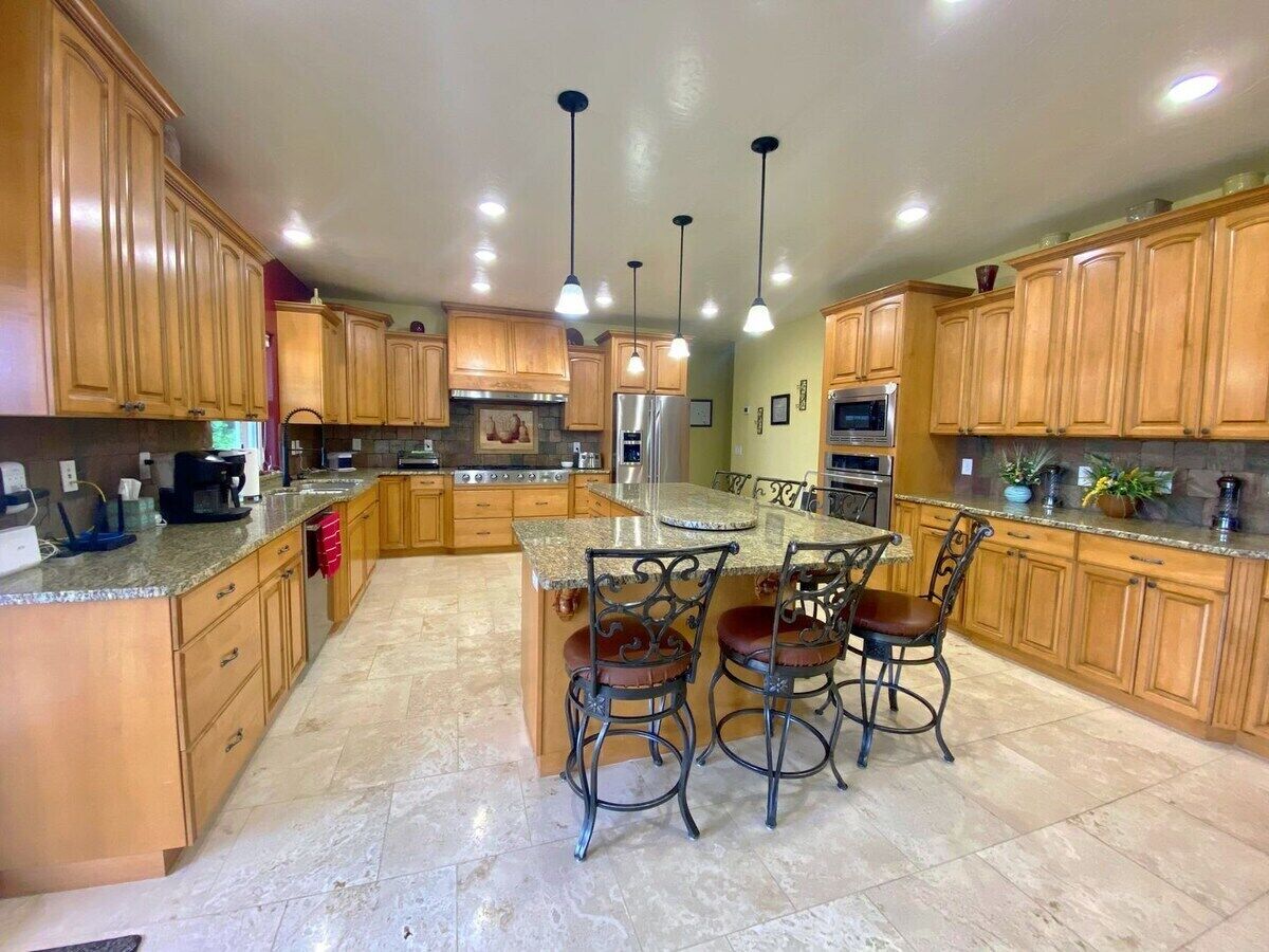 Mountain View Escape