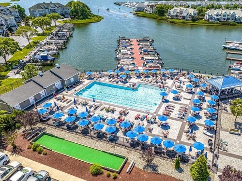 Canal Front Golf Retreat w/Dock