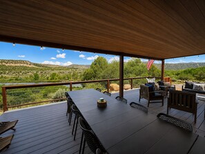 Outdoor dining - Riverfront Home with Hot Tub, AC, Large Deck (Durango)