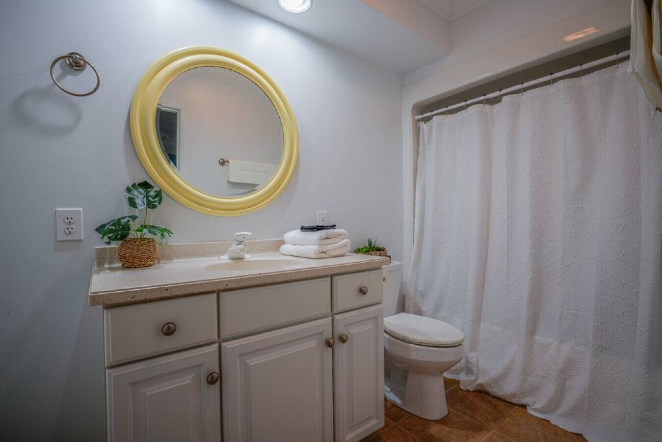 Pleasure Island Oasis · Escape to tranquility