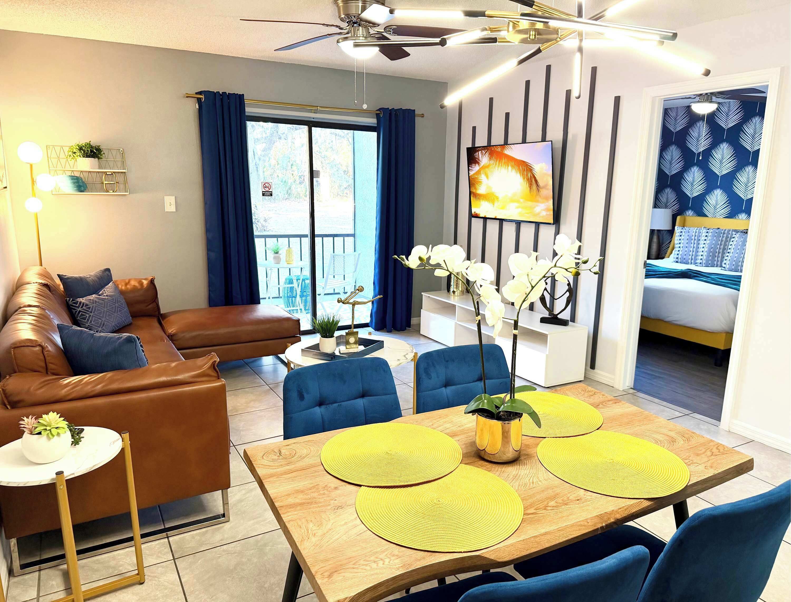 2 bedrooms, desk, iron/ironing board, travel crib