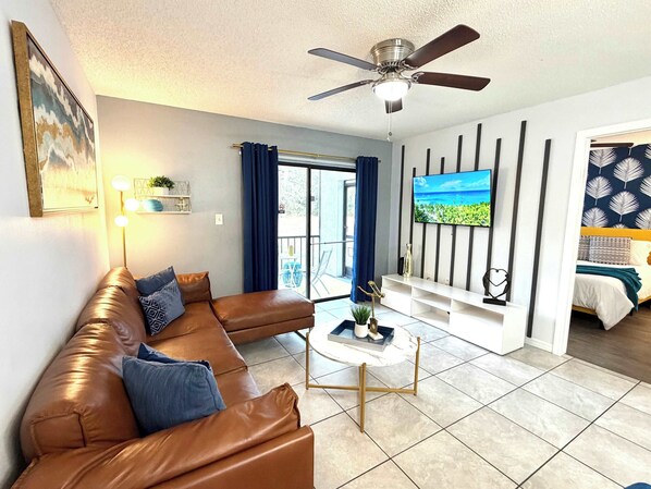 Téléviseur connecté, bureau