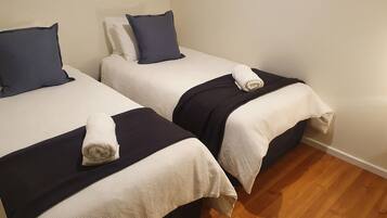 3 Schlafzimmer, Bügeleisen/Bügelbrett, kostenloses WLAN, Bettwäsche