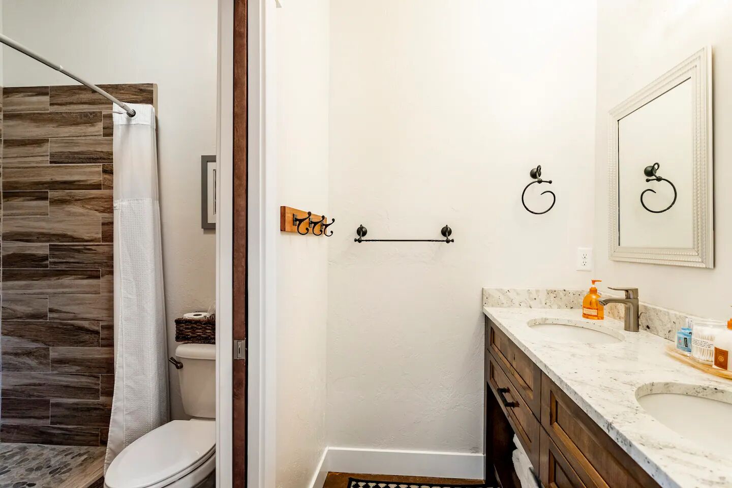 Gorgeous Moab Retreat with Red Rock and La Sal Mountain Views - South Valley