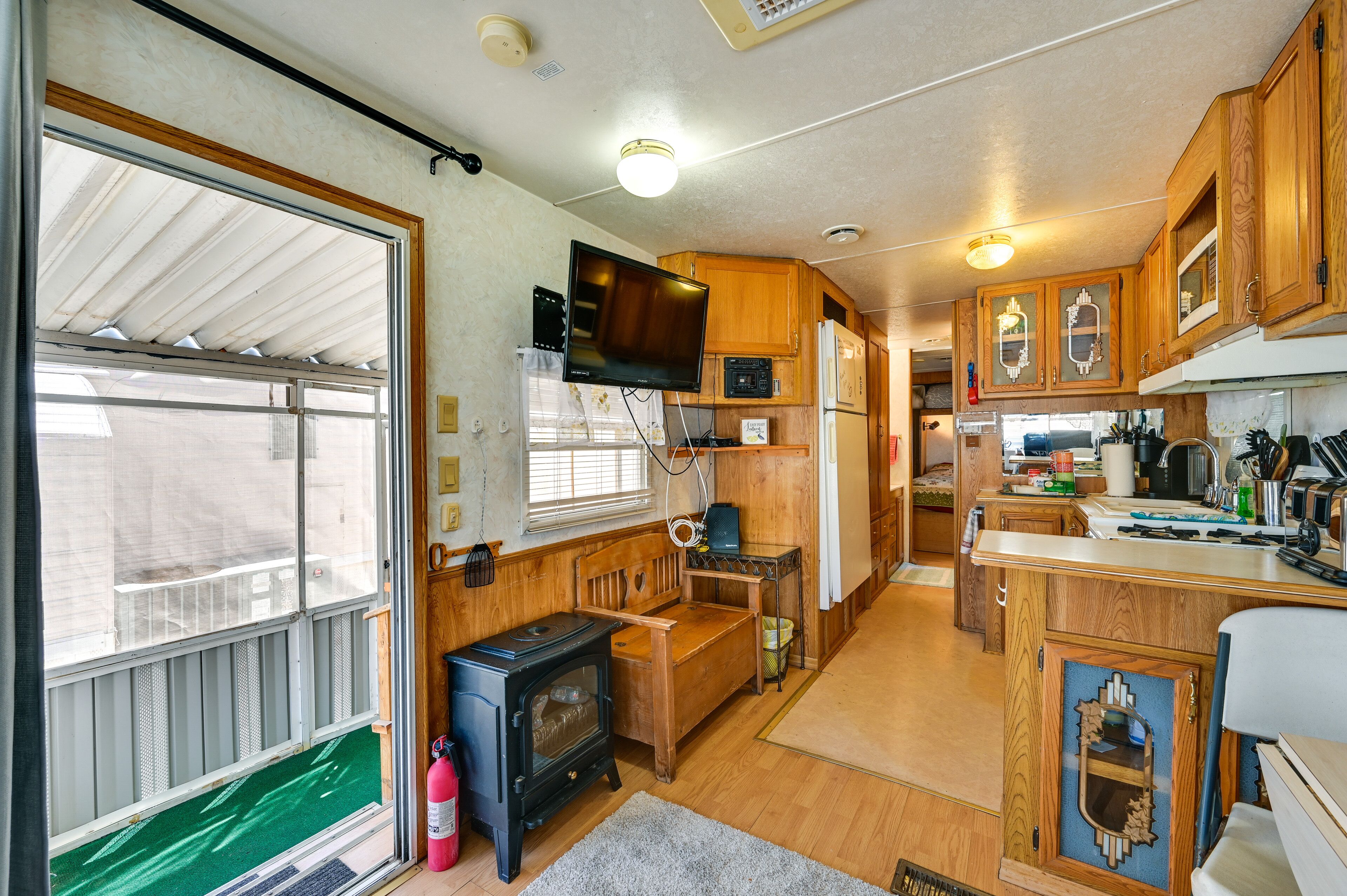 Yuma Getaway w/ Pool Access, 5 Mi to Lutes Casino!