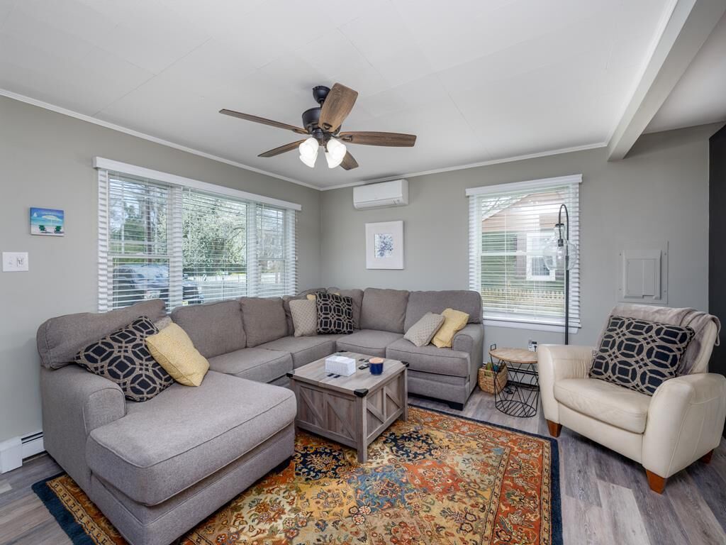 The Fab 165 on Stimpson Lane