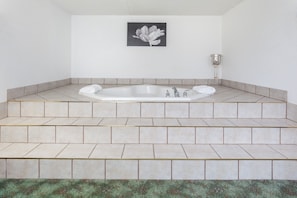 Habitación | Tabla de planchar con plancha y wifi gratis