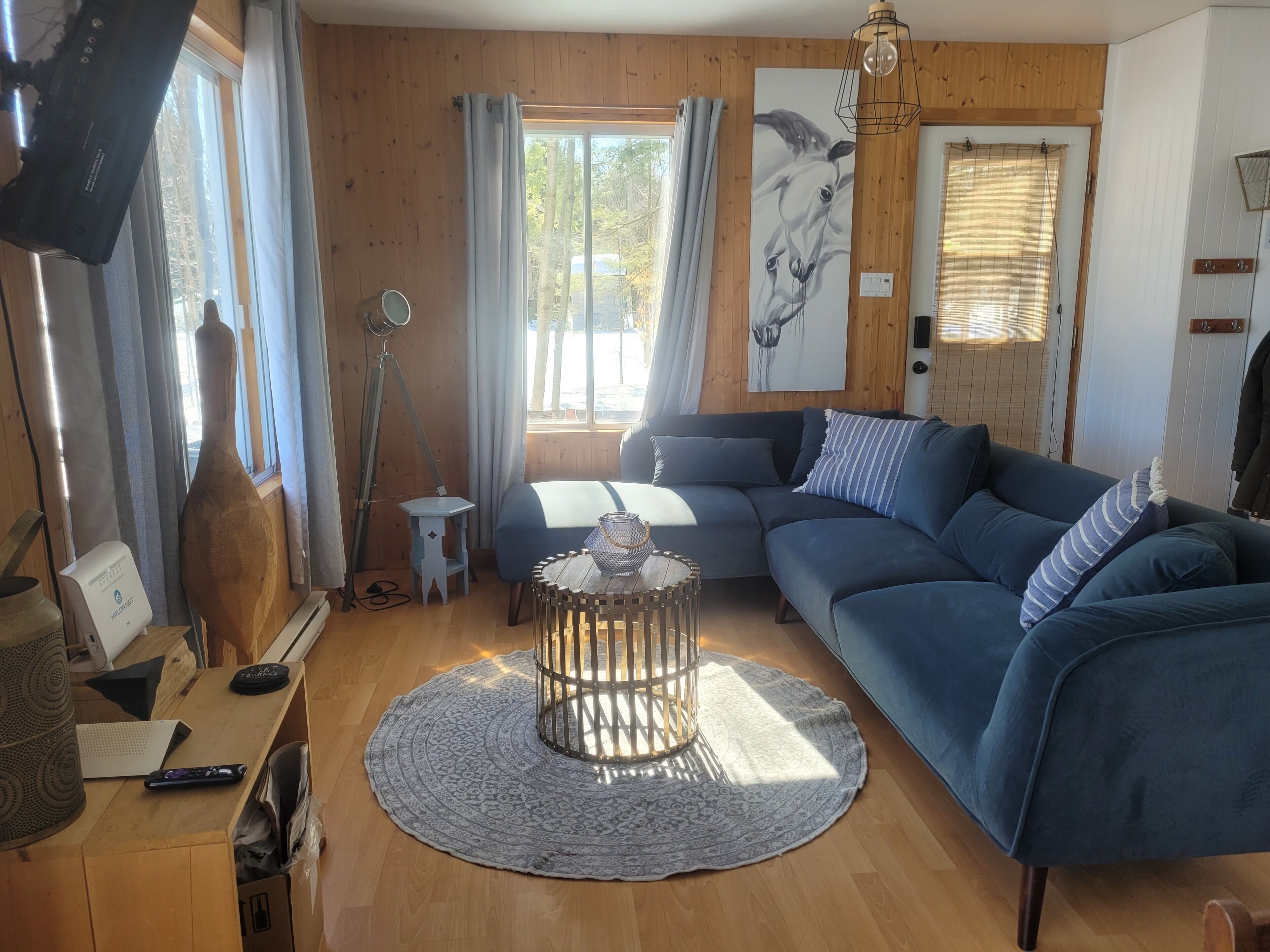 Cosy Chalet au Bord de L'eau Avec Plage Accès Directement du Terrain