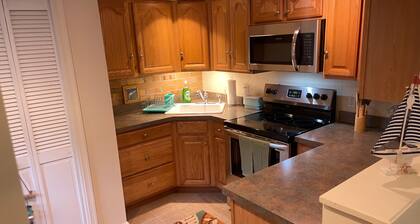 WCM Getaway..in a GREAT Location. Walking distance to everything.