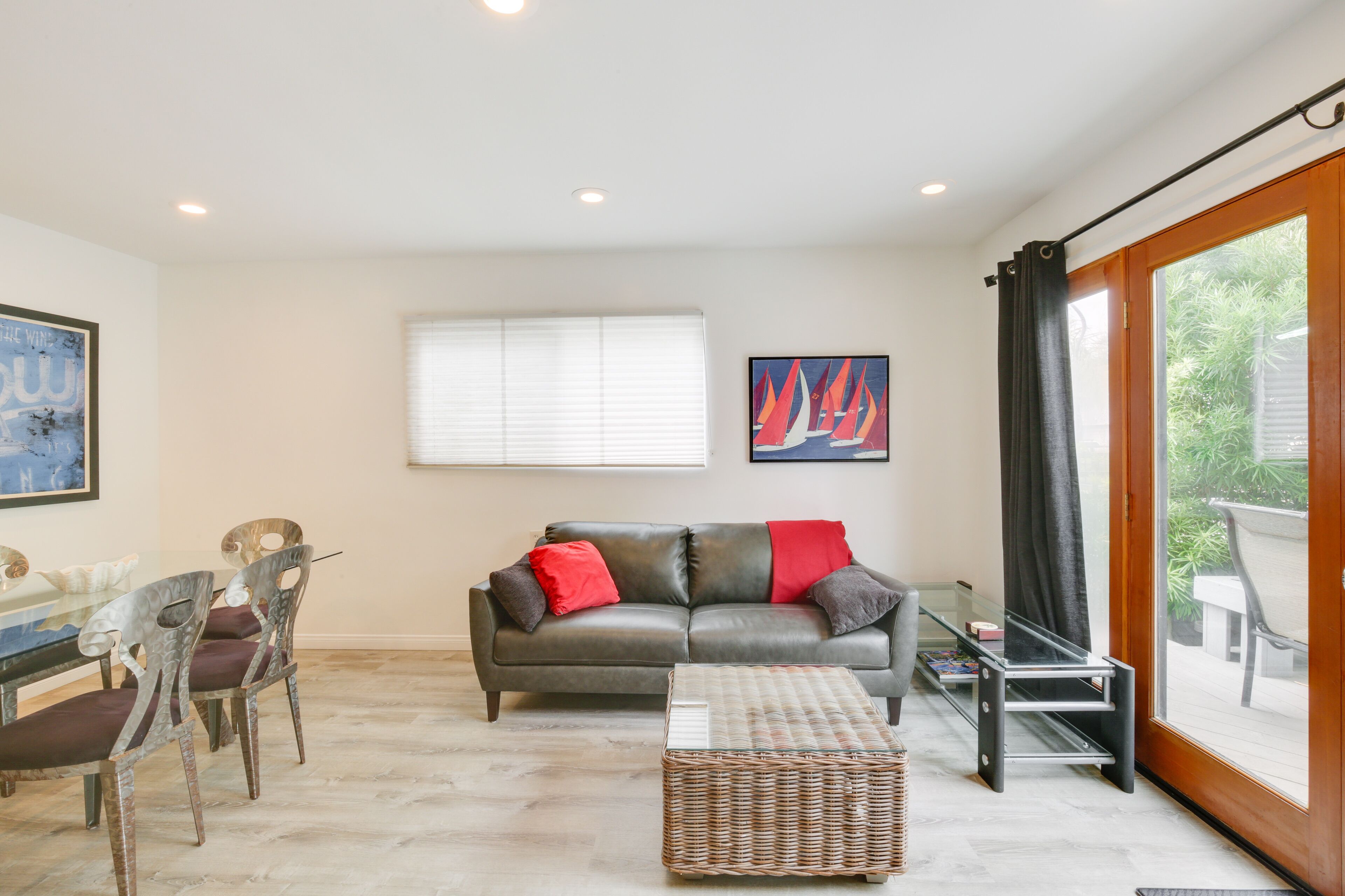 Sunny San Diego Home: Walk to Mission Beach!