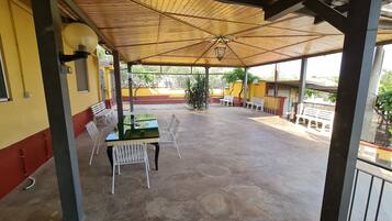 Restauration extérieure