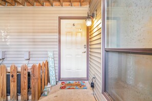 Interior - One Bedroom Serenity on the 17th | Amenities Golf (Branson)