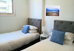 Family Apartment | 2 bedrooms, desk, laptop workspace, iron/ironing board - Readyset Apartments at Dockside (Melbourne)
