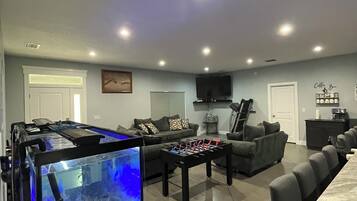 Spielezimmer