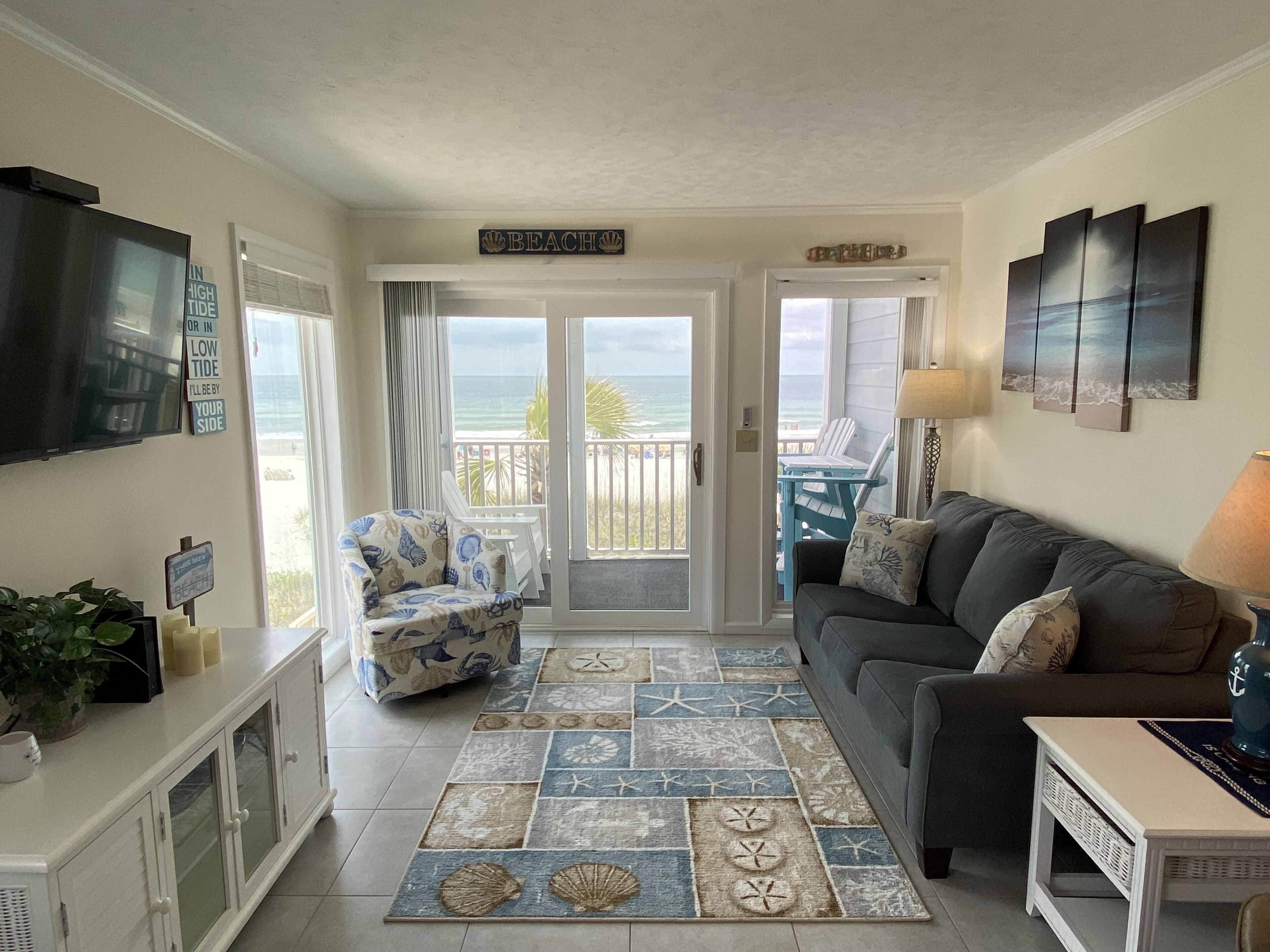 Superb Views! Direct Oceanfront! FREE Beach Gear!