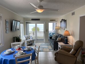 スマートテレビ