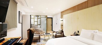 Mariposa Hotel Songtan