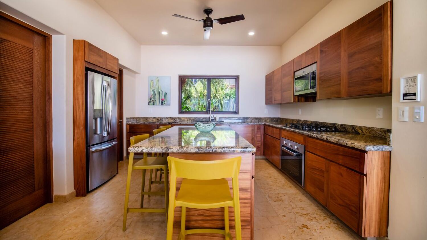 Stunning Oceanfront Luxury Villa