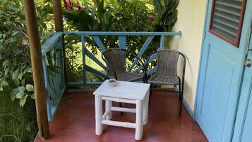 Standard Apartment | Living area