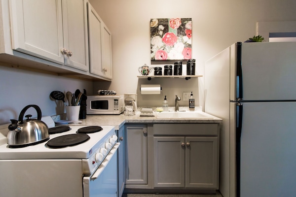 Mikrovågsugn, ugn och spishäll