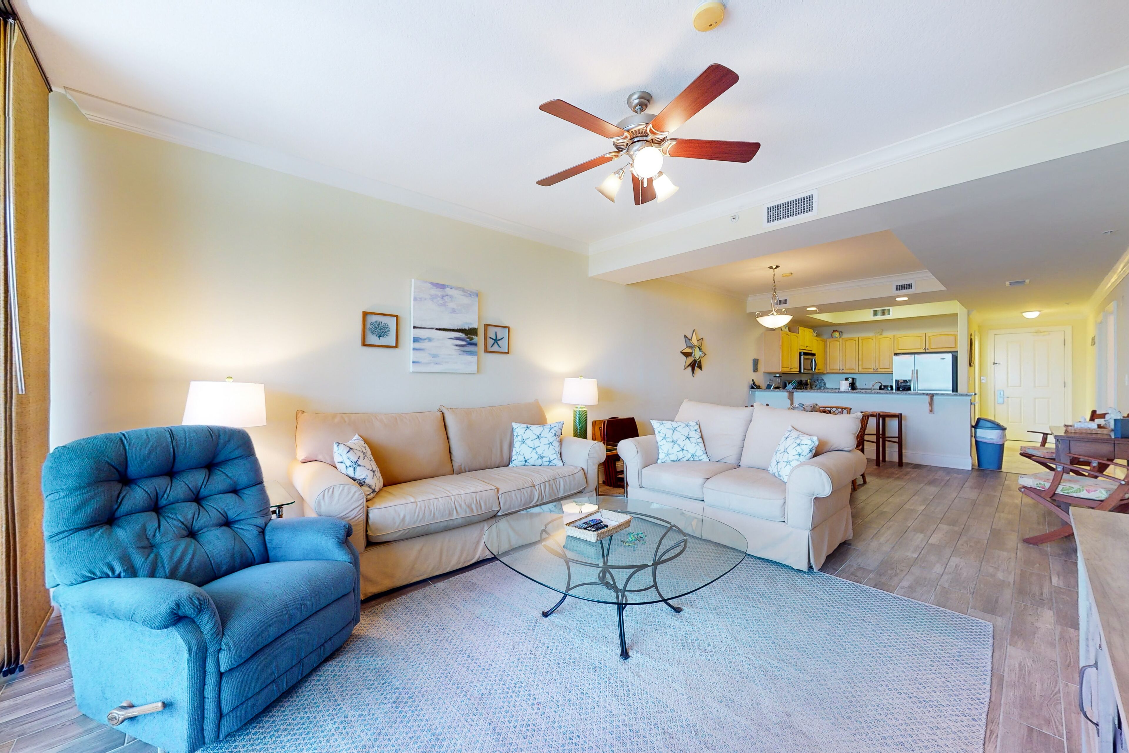 Beachfront condo with pool, hot tub, W/D, sauna, balcony, and tennis court