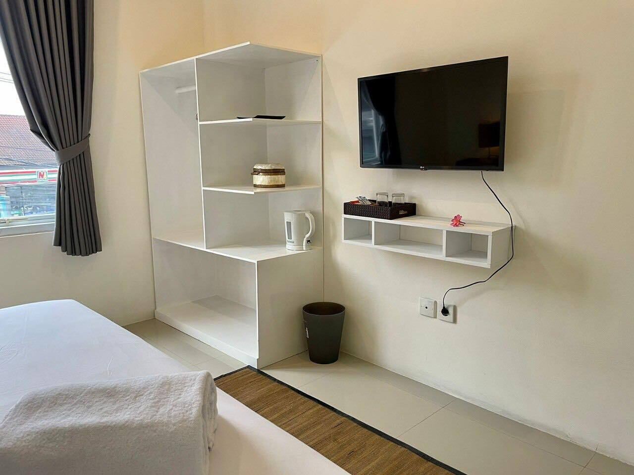 Room in Central Seminyak, 5 Minutes to the Beach