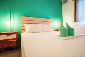 ダブルルーム 専用バスルーム | WiFi (無料)、ベッドシーツ