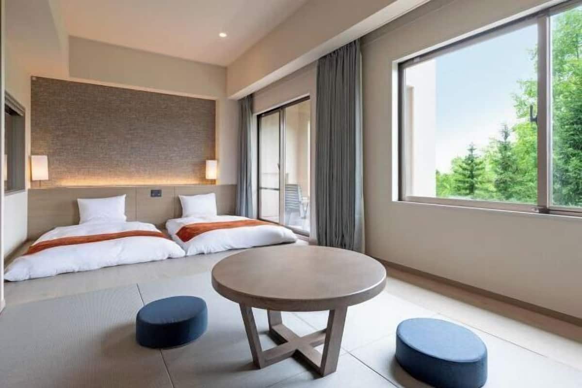 Caja de seguridad en la habitación, cortinas blackout y wifi gratis