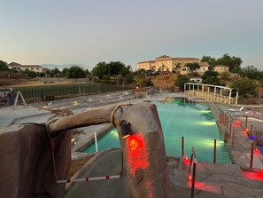 Piscine extérieure