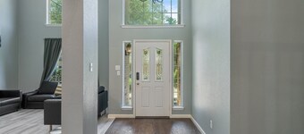 Cool, unique, and spaciousl home with pool,  not just another one!


