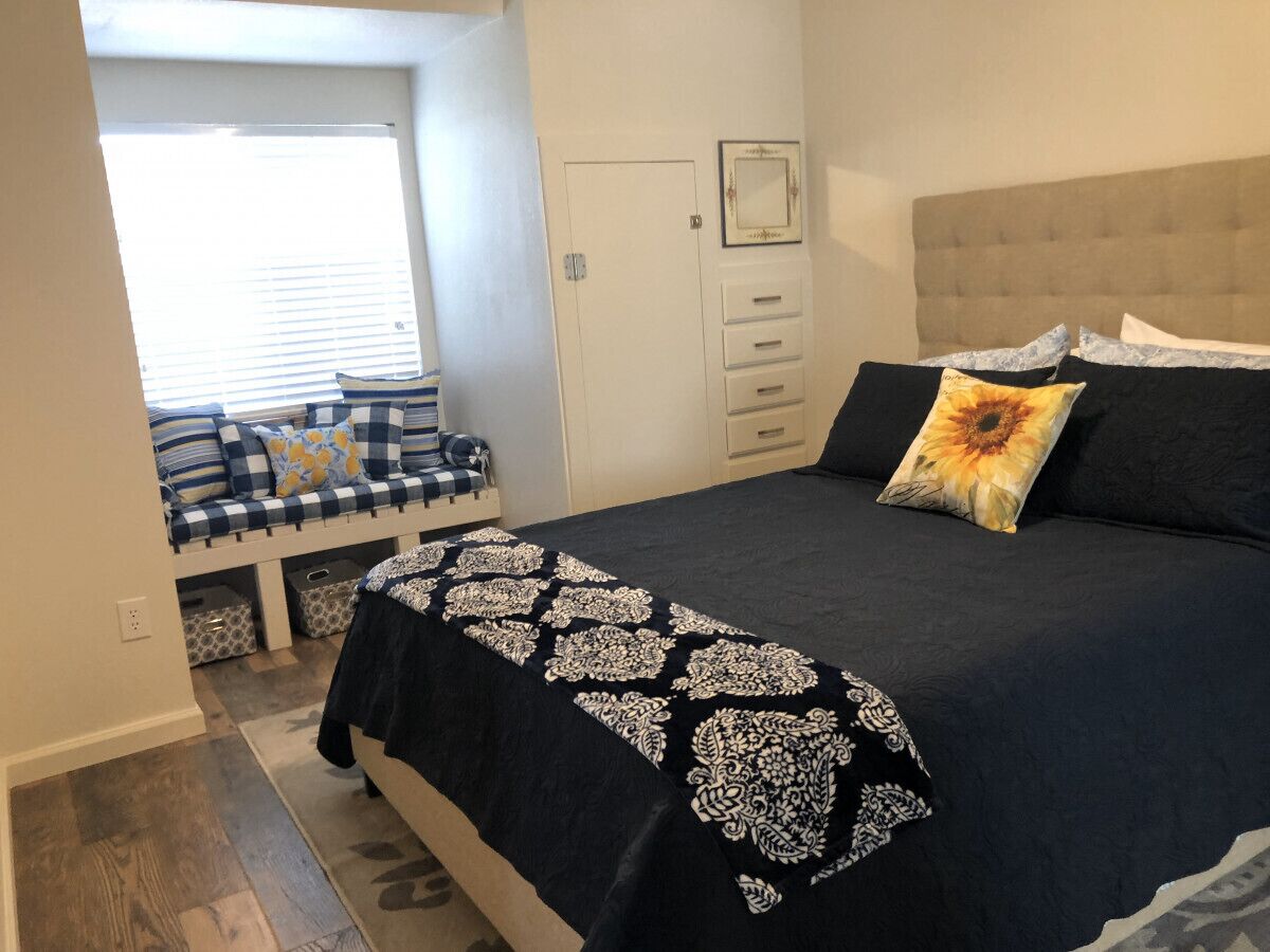 Treetop View, Stunning Sunsets, and Plenty of Privacy in The Treehouse Suite