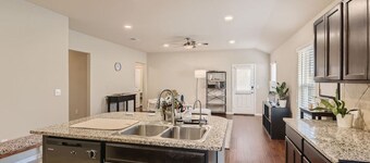 Serene 3BR Retreat near East Austin