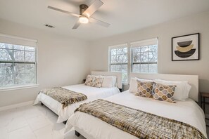 4 bedrooms, WiFi, bed sheets