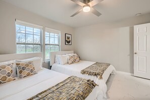 4 bedrooms, WiFi, bed sheets