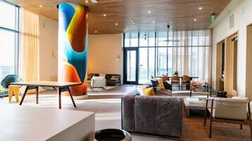 TV, fireplace, ping pong