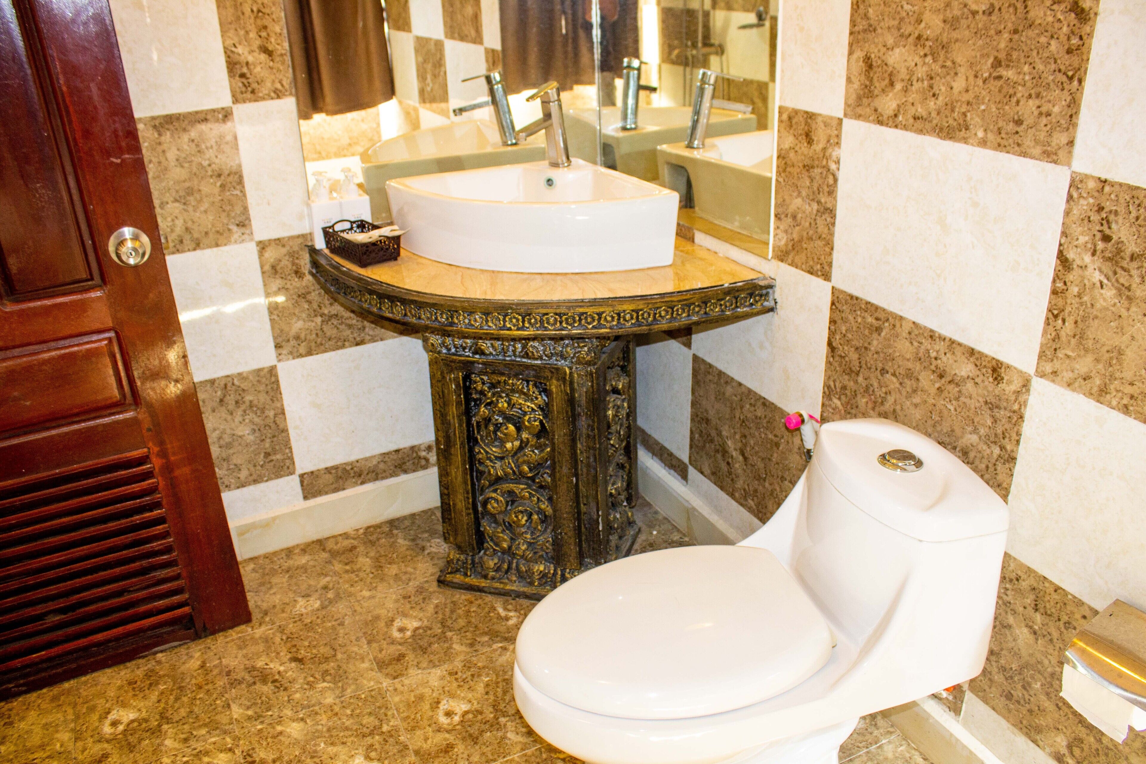 Photo - Le Hotel Hotel Phnom Penh