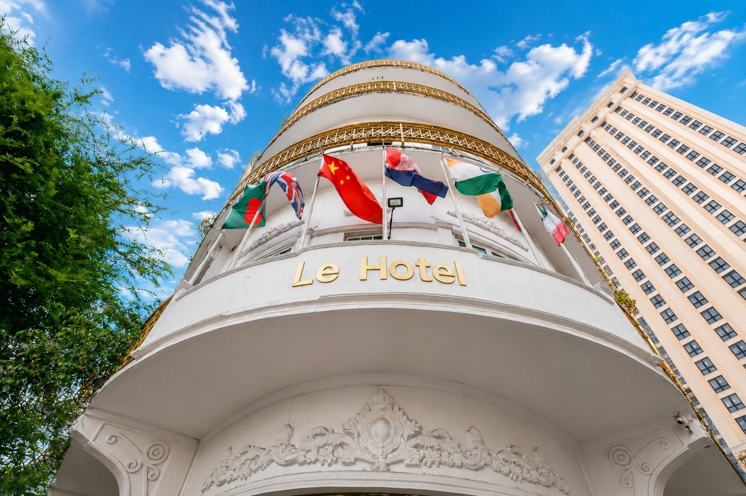 Photo - Le Hotel Hotel