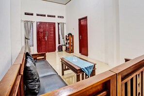 Lobby - OYO LIFE 92034 Jay Homestay Syariah (Bandar Lampung)
