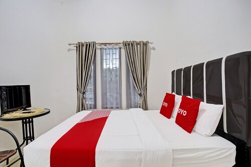 OYO LIFE 92034 Jay Homestay Syariah